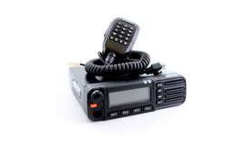 Радиостанция автомобильная Comrade R90 VHF